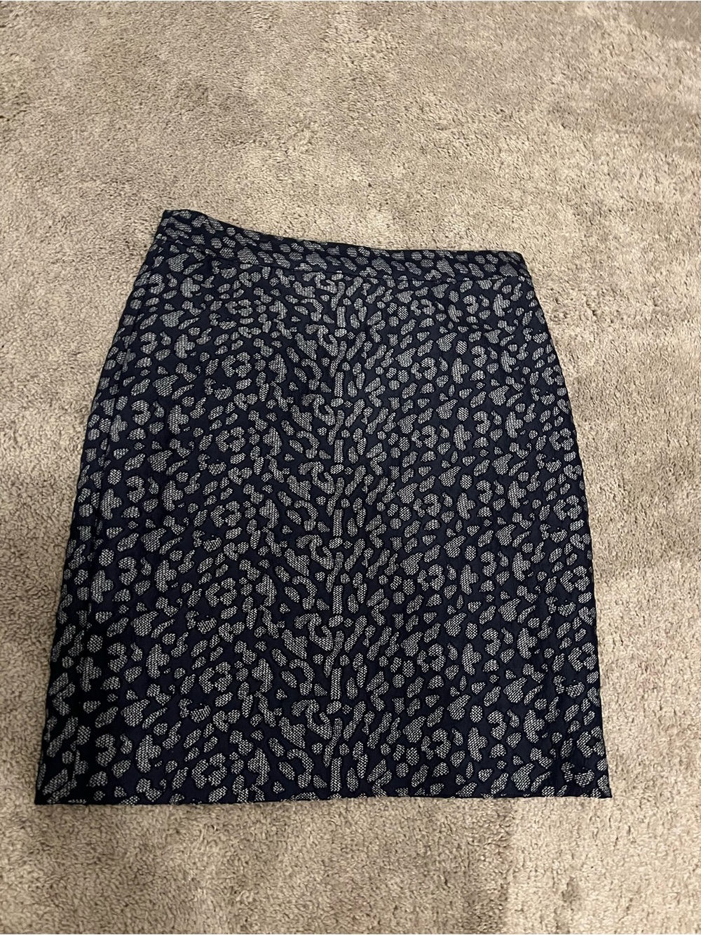 Banana Republic Women's Navy Patterned Straight Skirt